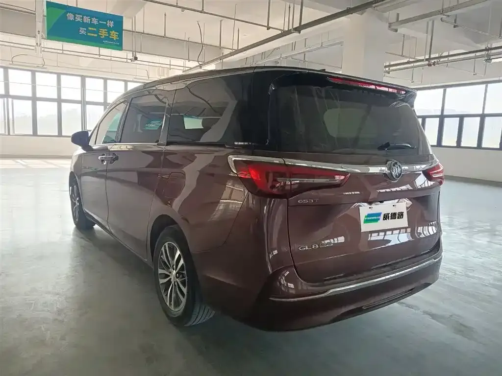 Buick GL8 2022 из CN, фото 6