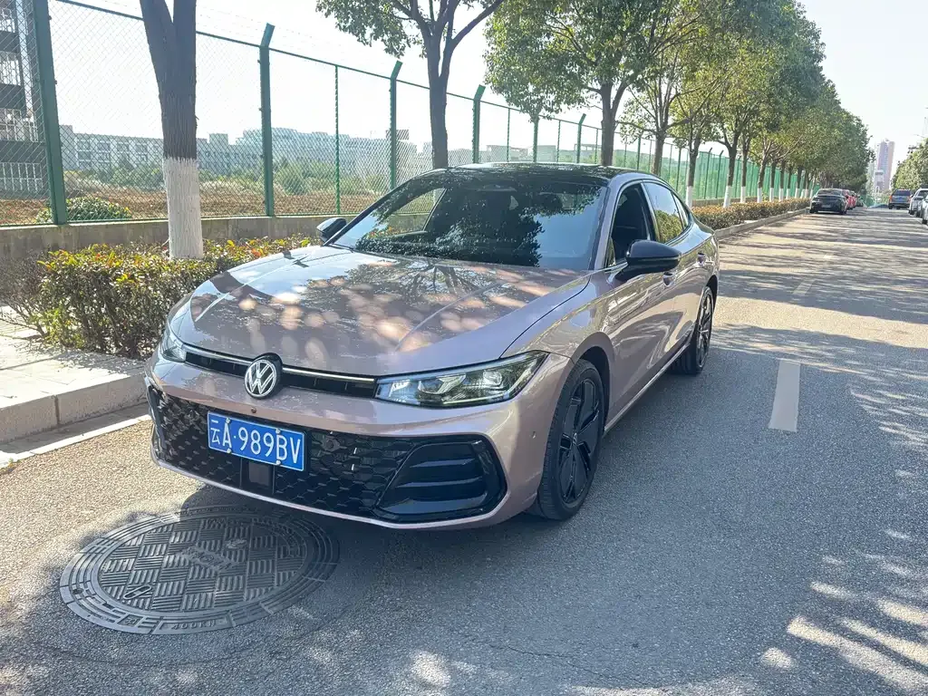Volkswagen Passat 2025 из CN, фото 1