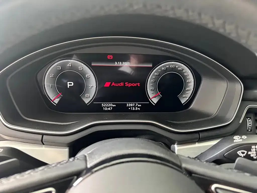 Audi A4L 2022 из CN, фото 7