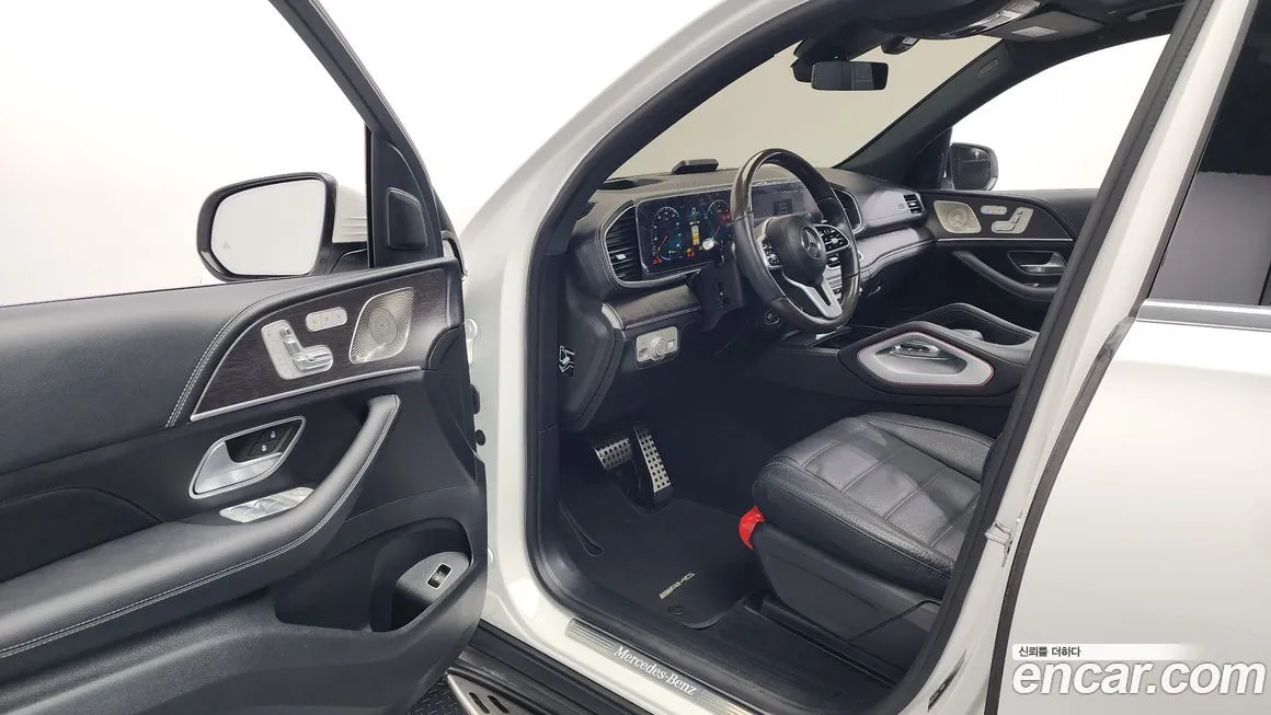 Mercedes-Benz GLS-Class — фото 10