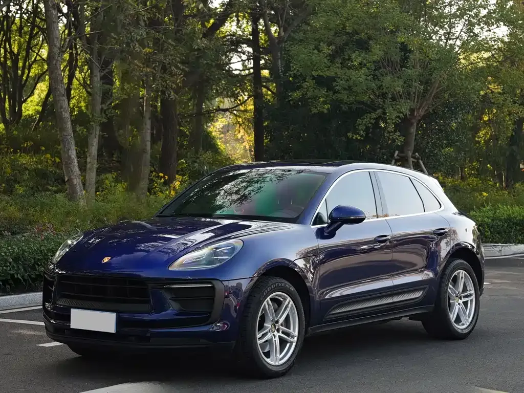 Porsche Macan — фото 1