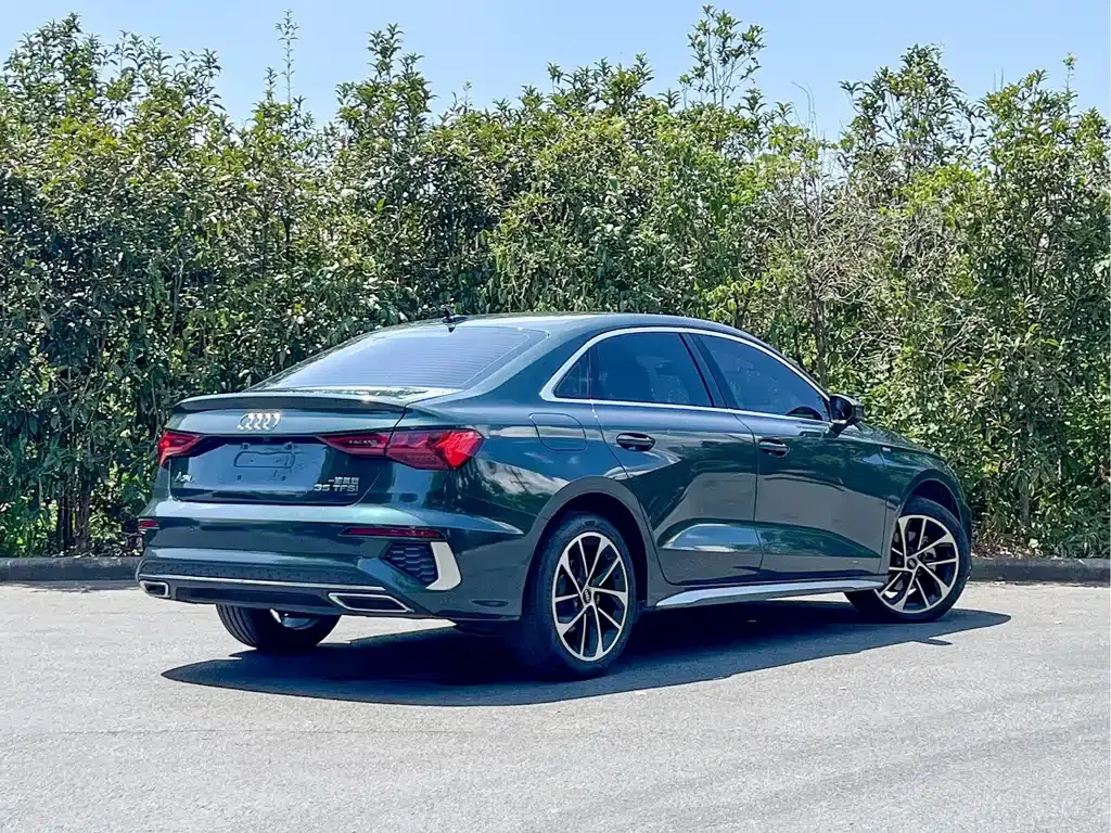 Audi A3 2023 из CN, фото 4