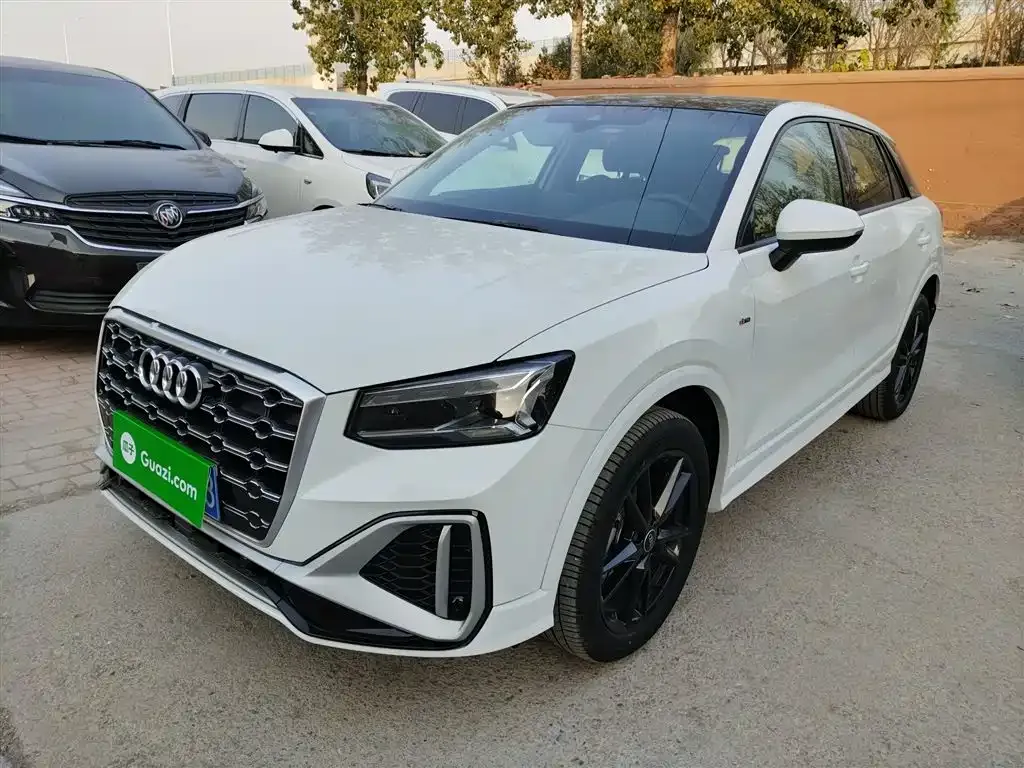 Audi Q2L 2022 из CN, фото 1