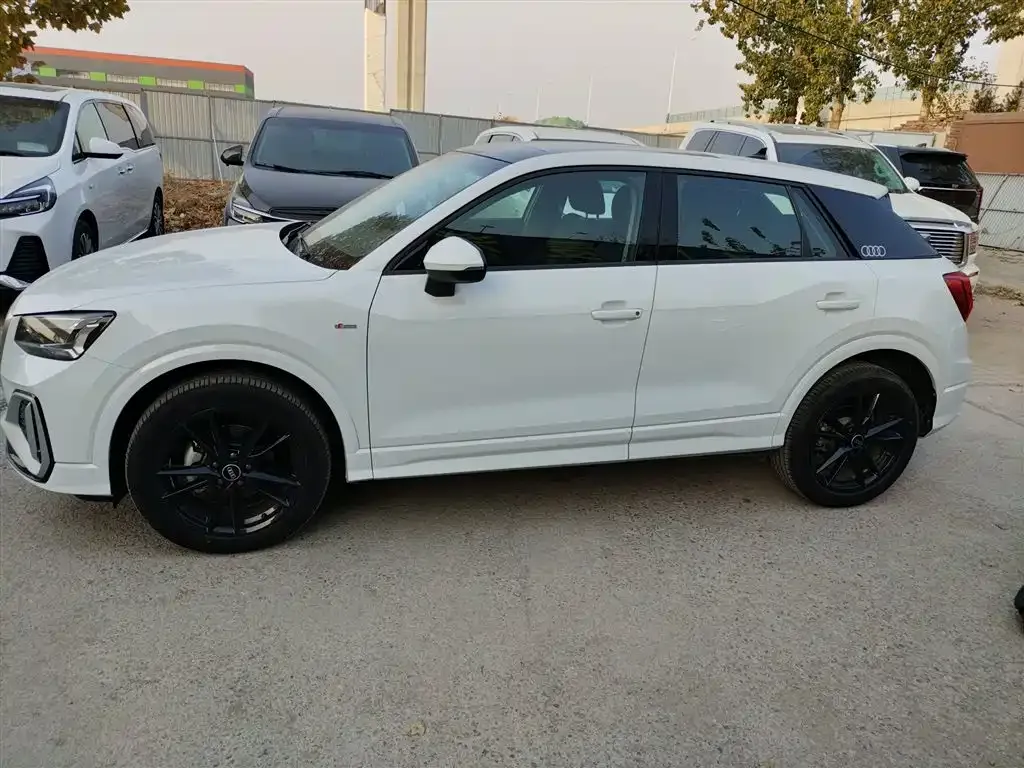Audi Q2L 2022 из CN, фото 5