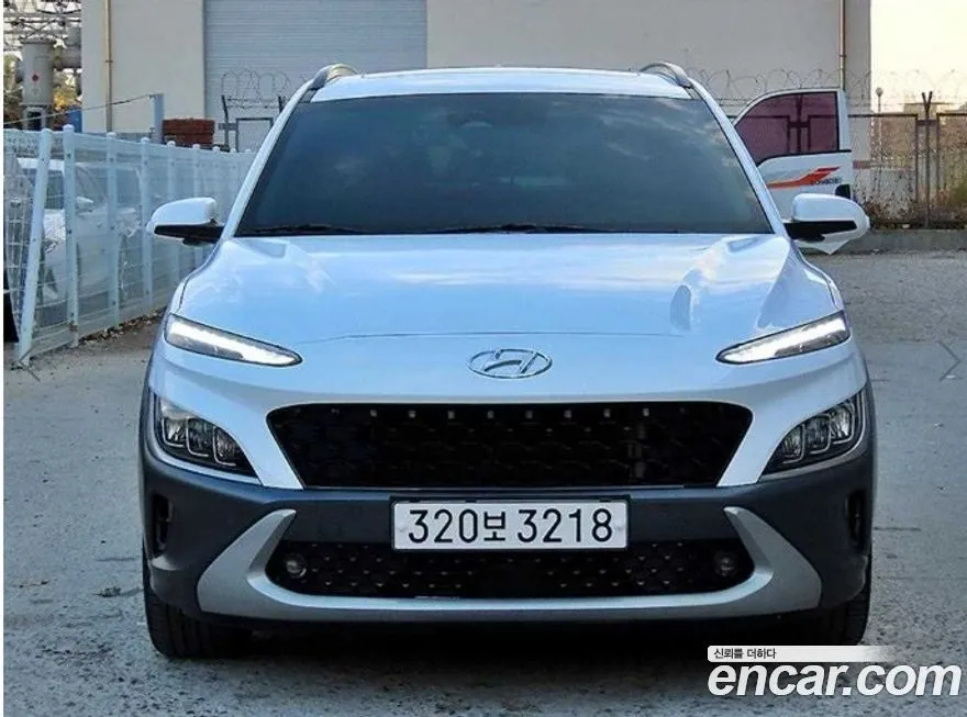 Hyundai Kona — фото 1