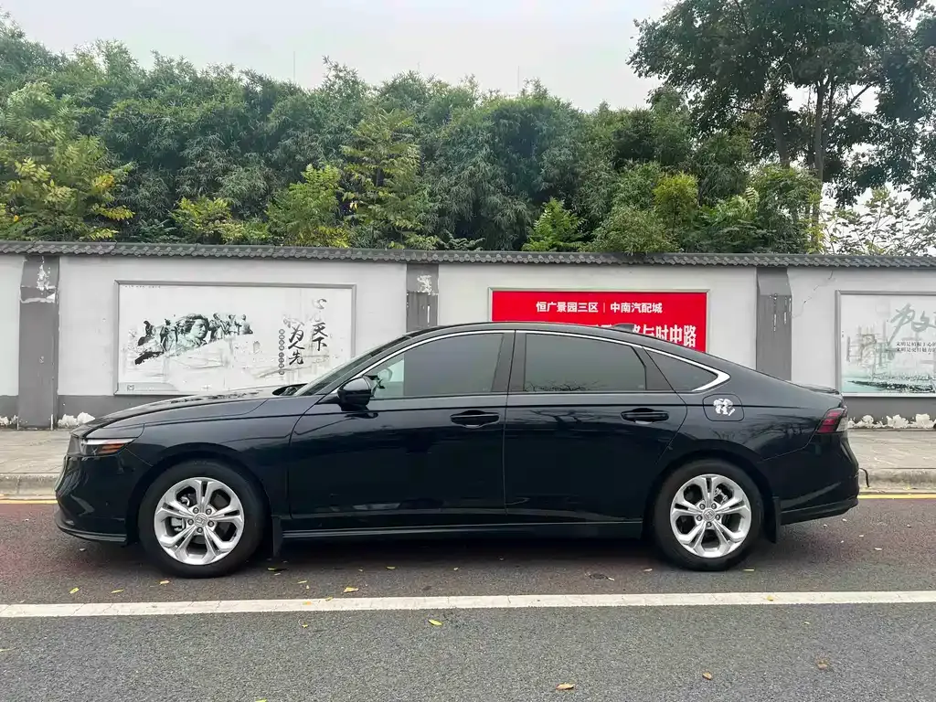 Honda Accord 2024 из CN, фото 6