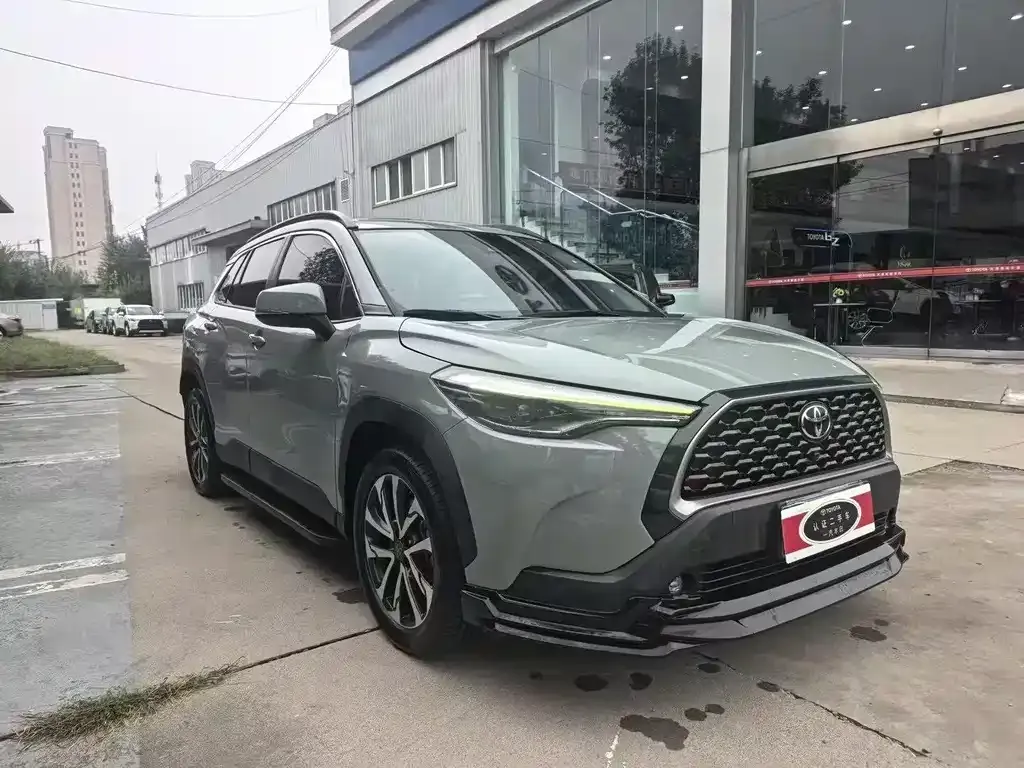 Toyota Corolla Cross 2022 из CN, фото 3