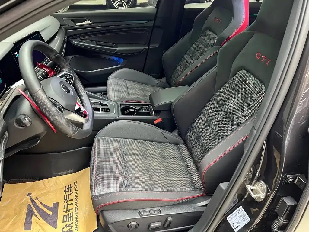 Volkswagen Golf GTI 2022 из CN, фото 5