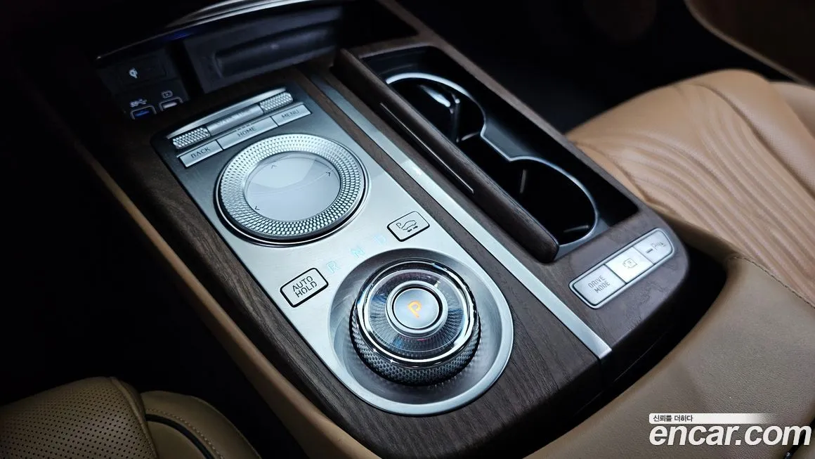 Genesis G80 — фото 9