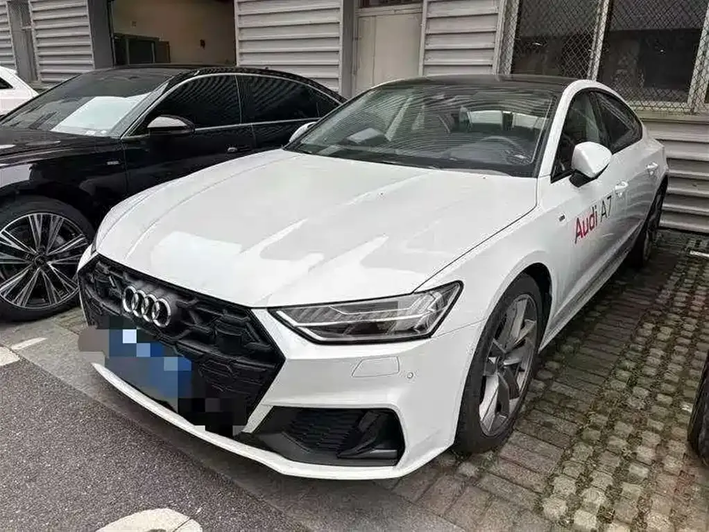 Audi A7 2024 из CN, фото 2