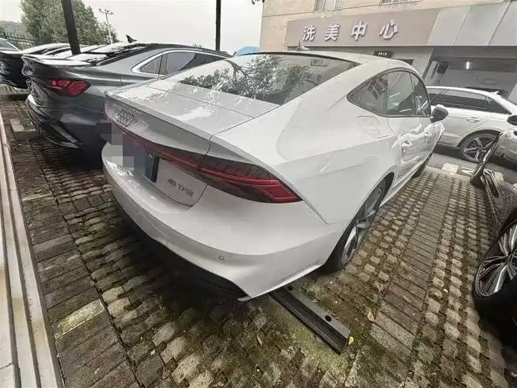 Audi A7 2024 из CN, фото 6