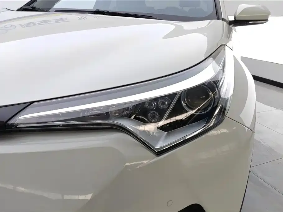 Toyota C-HR 2021 из CN, фото 4