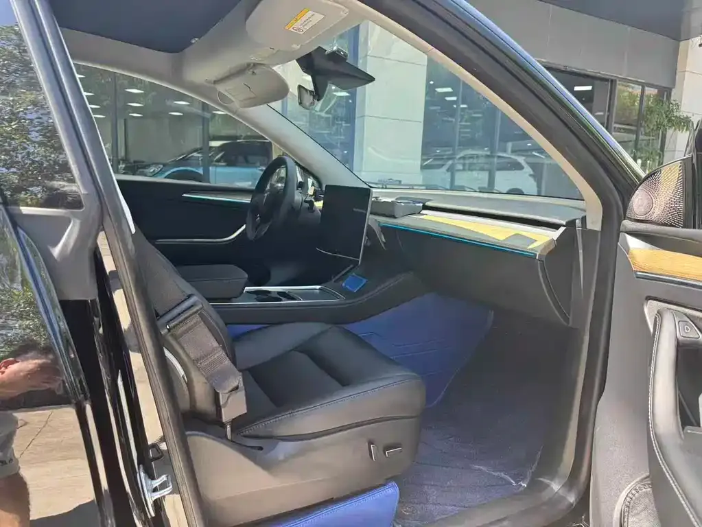 Tesla Model Y 2023 из CN, фото 6