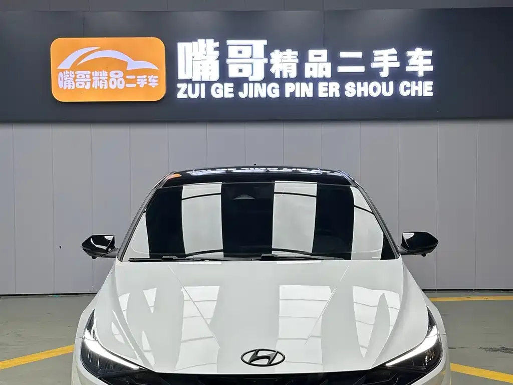 Hyundai Elantra 2023 из CN, фото 2