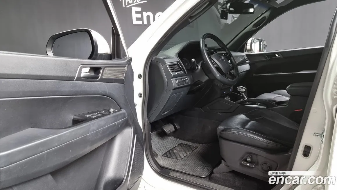 KG Mobility (Ssangyong) Rexton — фото 10