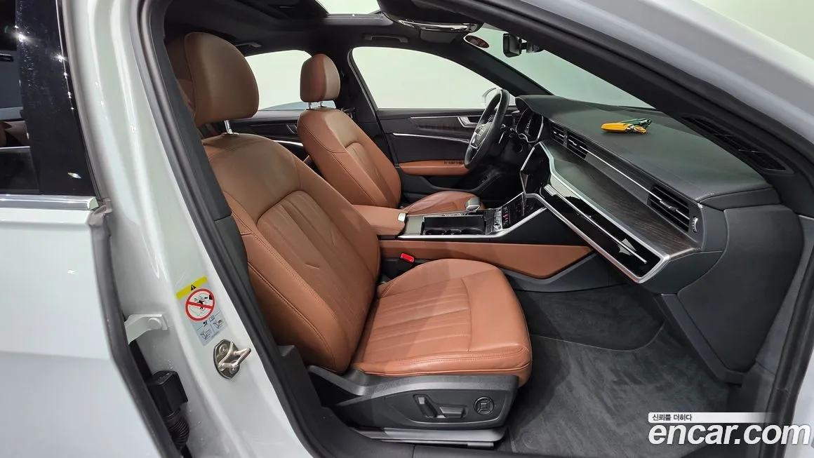 Audi A6 2021 из KR, фото 10