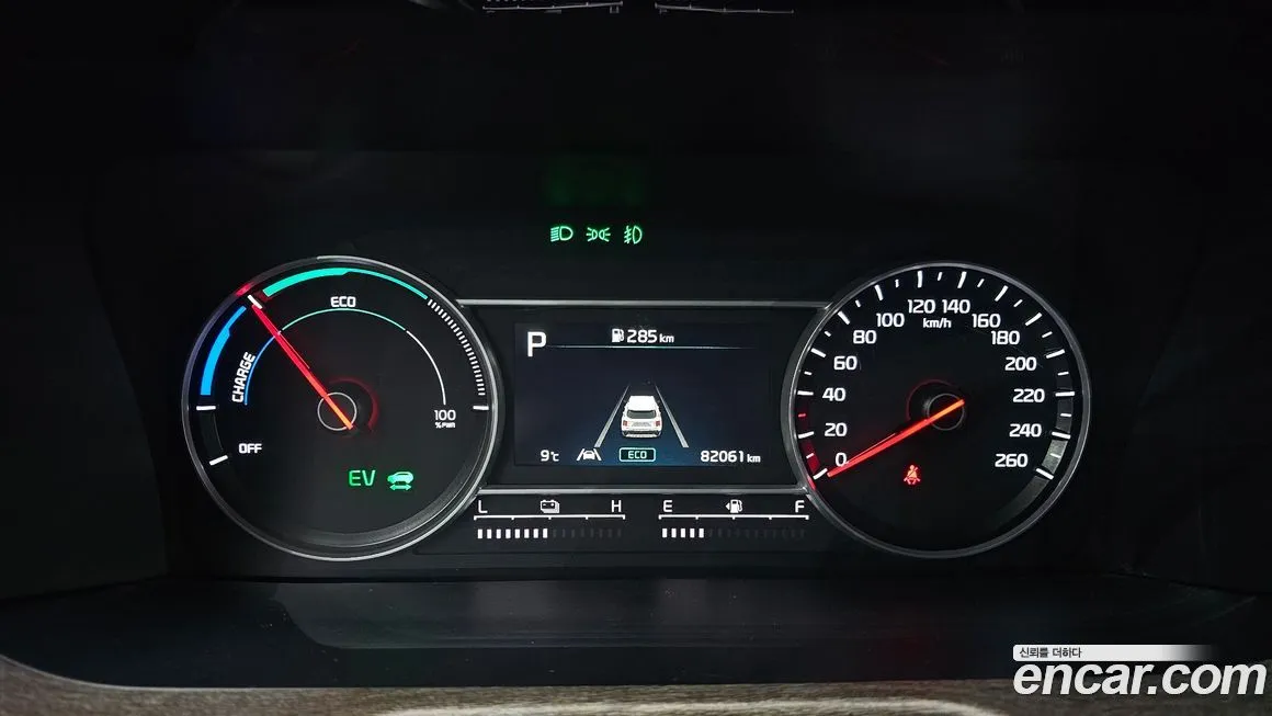 Kia Sorento — фото 8