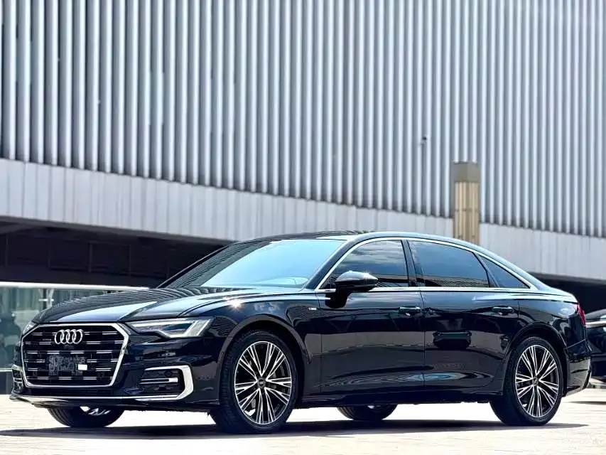 Audi A6L 2023 из CN, фото 1