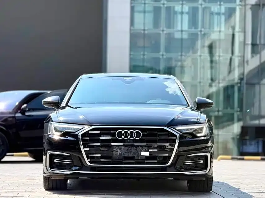 Audi A6L 2023 из CN, фото 2