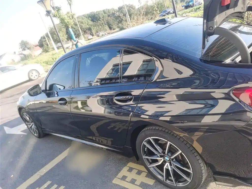 BMW 3 Series 2024 из CN, фото 5