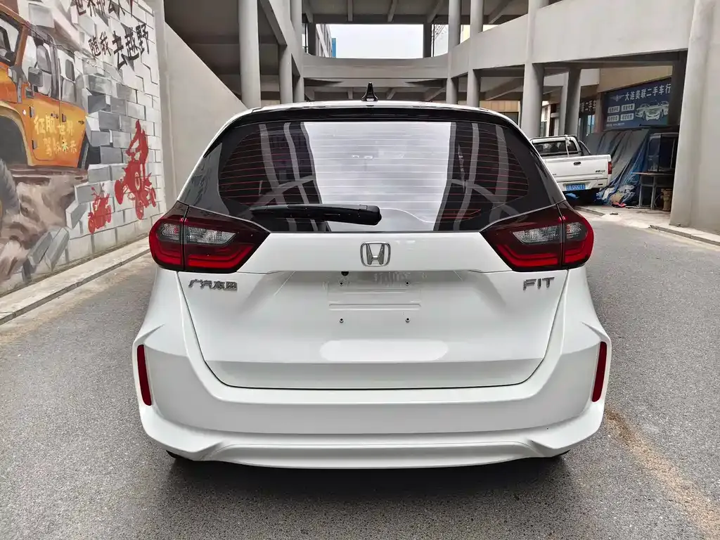 Honda Fit 2023 из CN, фото 8