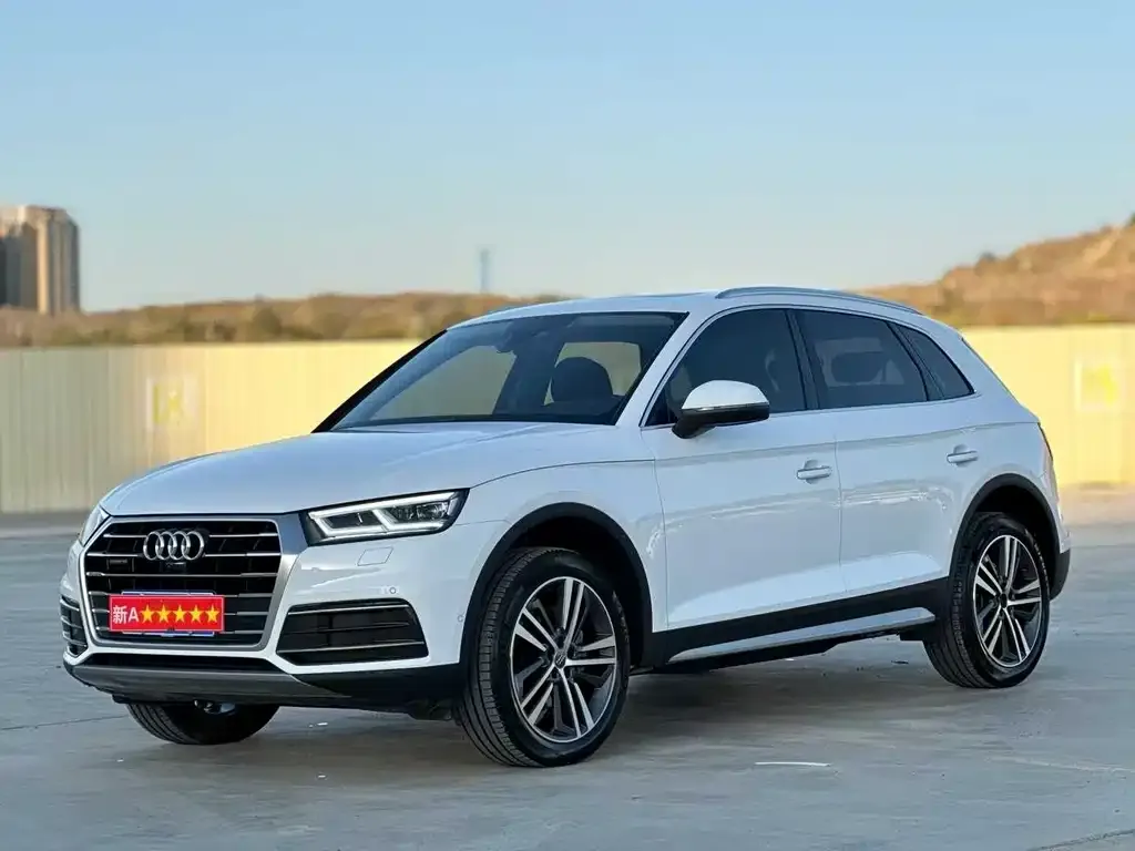 Audi Q5L 2021 из CN, фото 1