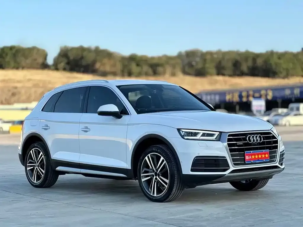 Audi Q5L 2021 из CN, фото 3