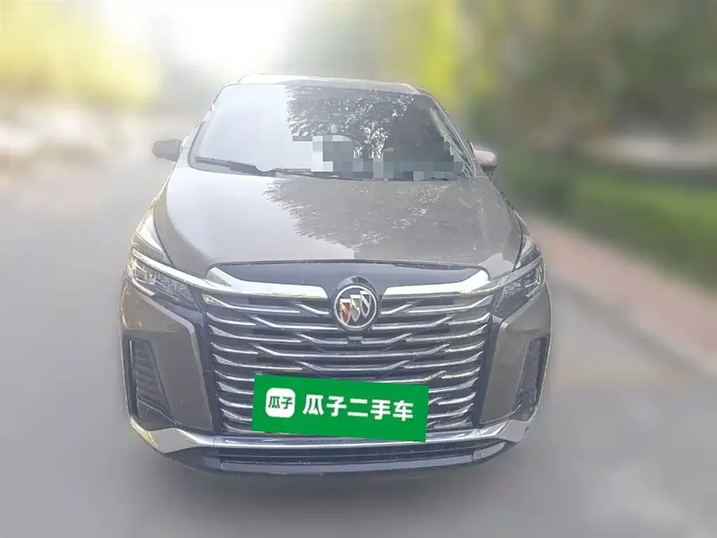 Buick GL8 2024 из CN, фото 3