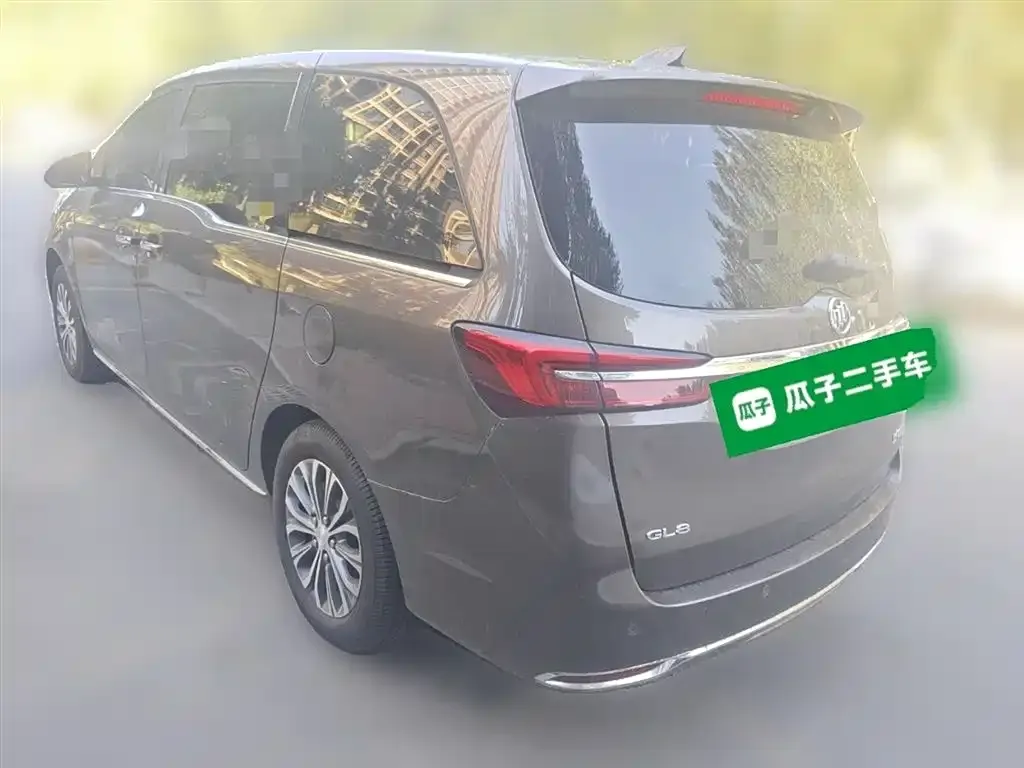 Buick GL8 2024 из CN, фото 5