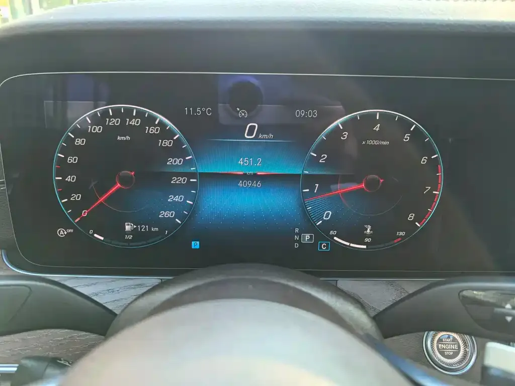 [object Object] E-Class 2023 из CN, фото 2