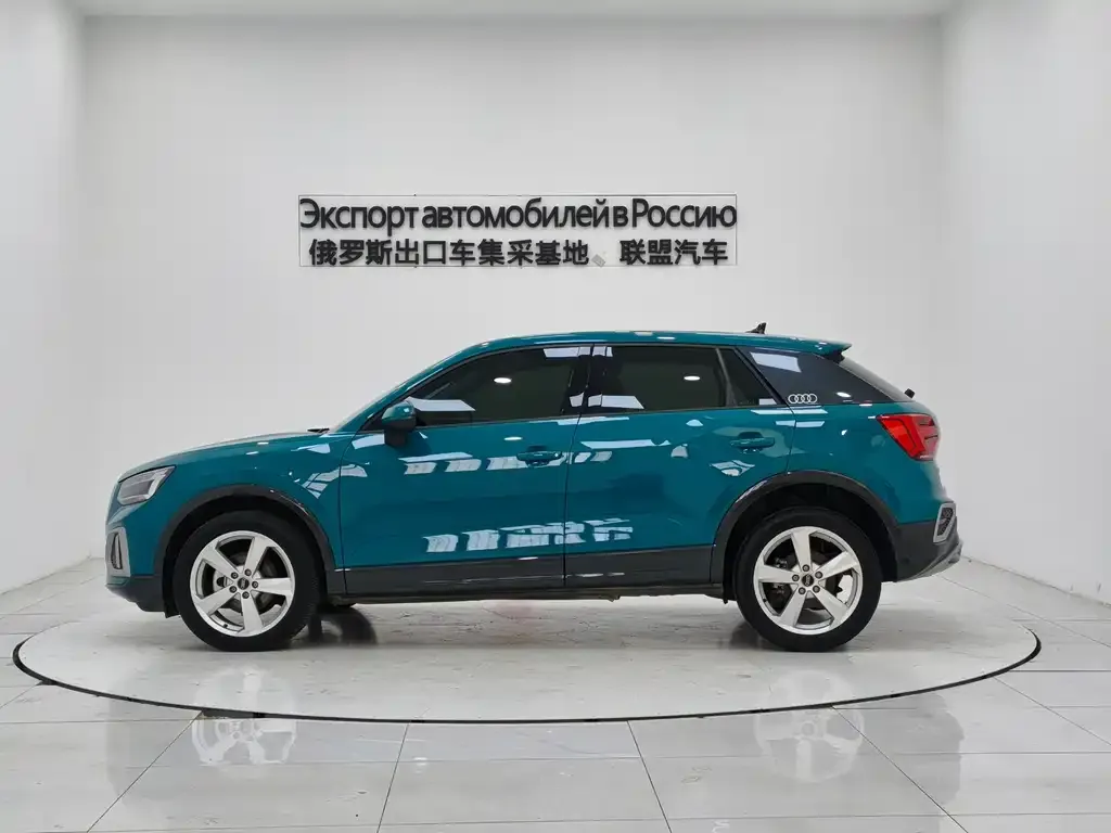 Audi Q2L 2023 из CN, фото 6