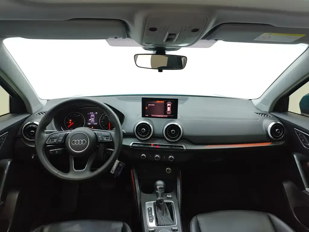 Audi Q2L 2023 из CN, фото 9