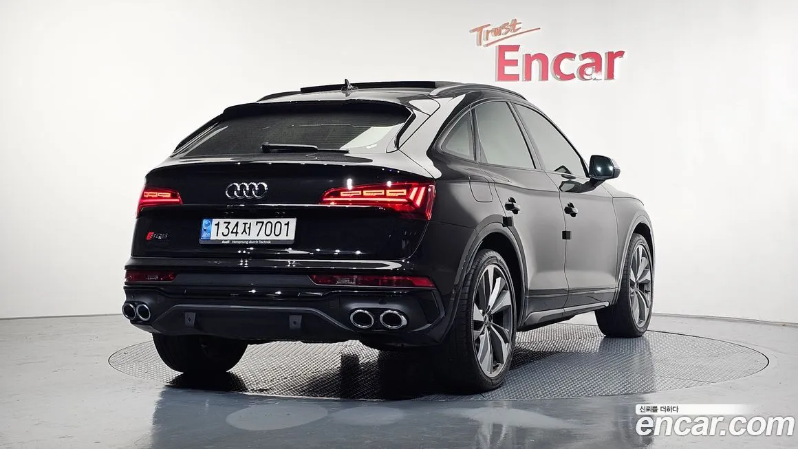 Audi SQ5 2022 из KR, фото 2