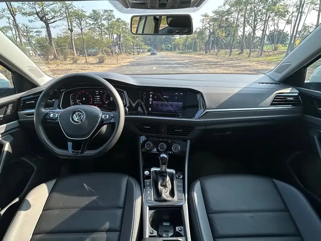 Volkswagen Sagitar 2022 из CN, фото 9
