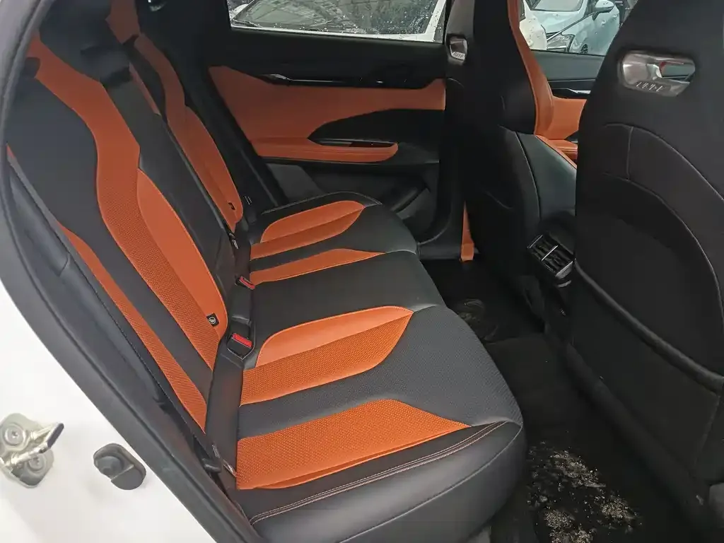 Changan UNI-V 2023 из CN, фото 10