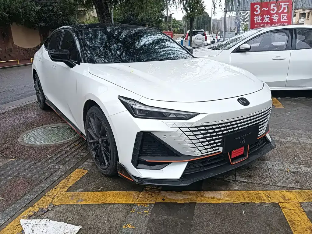 Changan UNI-V 2023 из CN, фото 3