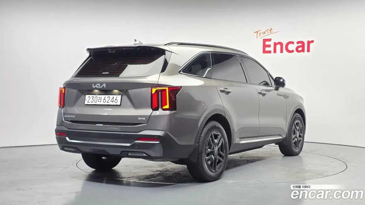 Kia Sorento 2024 из KR, фото 2