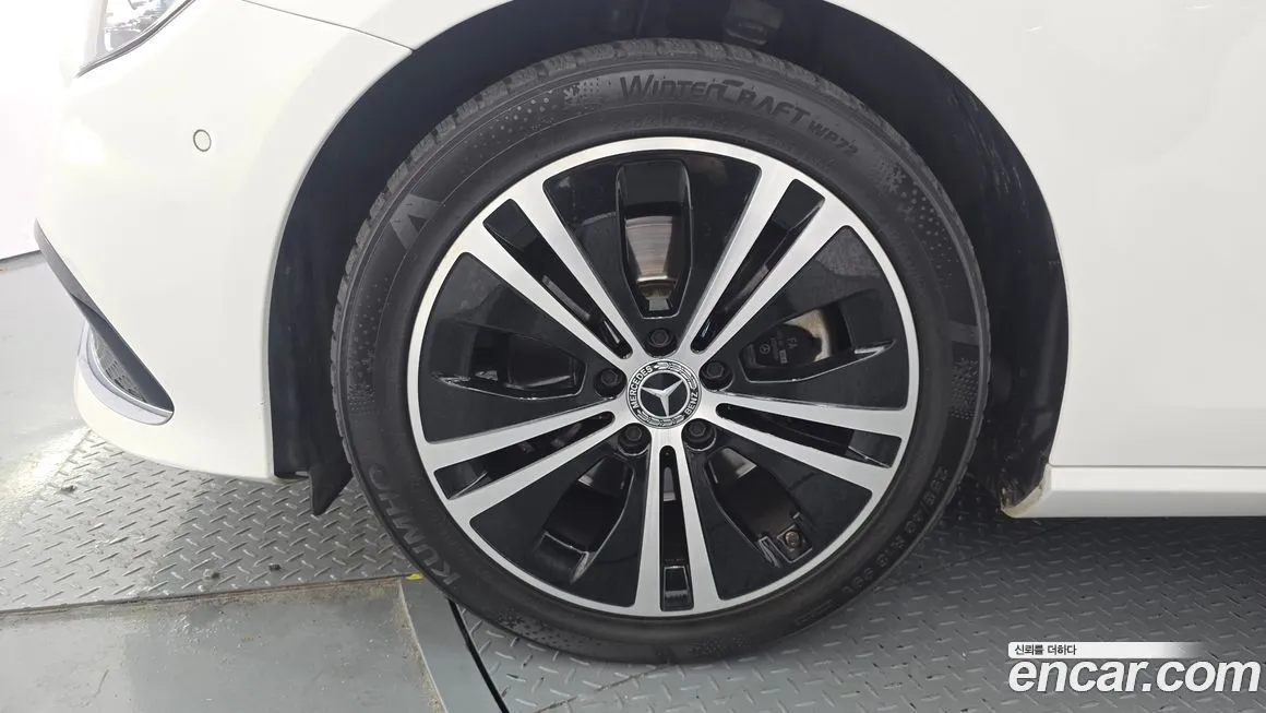 Mercedes-Benz E-Class 2021 из KR, фото 5