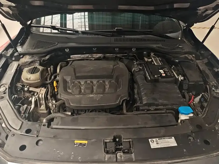 Volkswagen Passat — фото 10