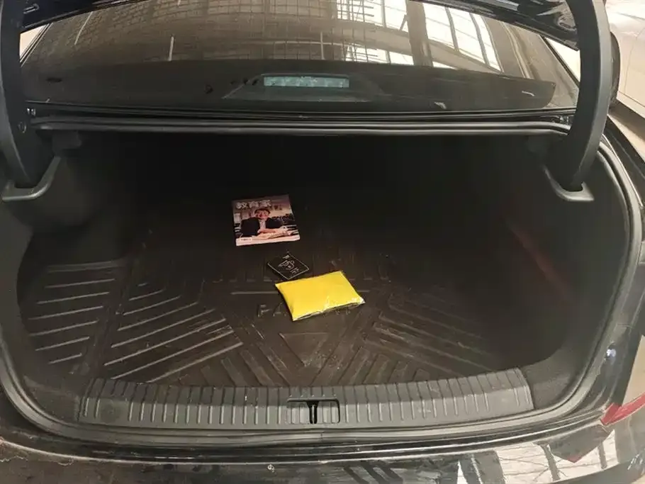 Volkswagen Passat — фото 4