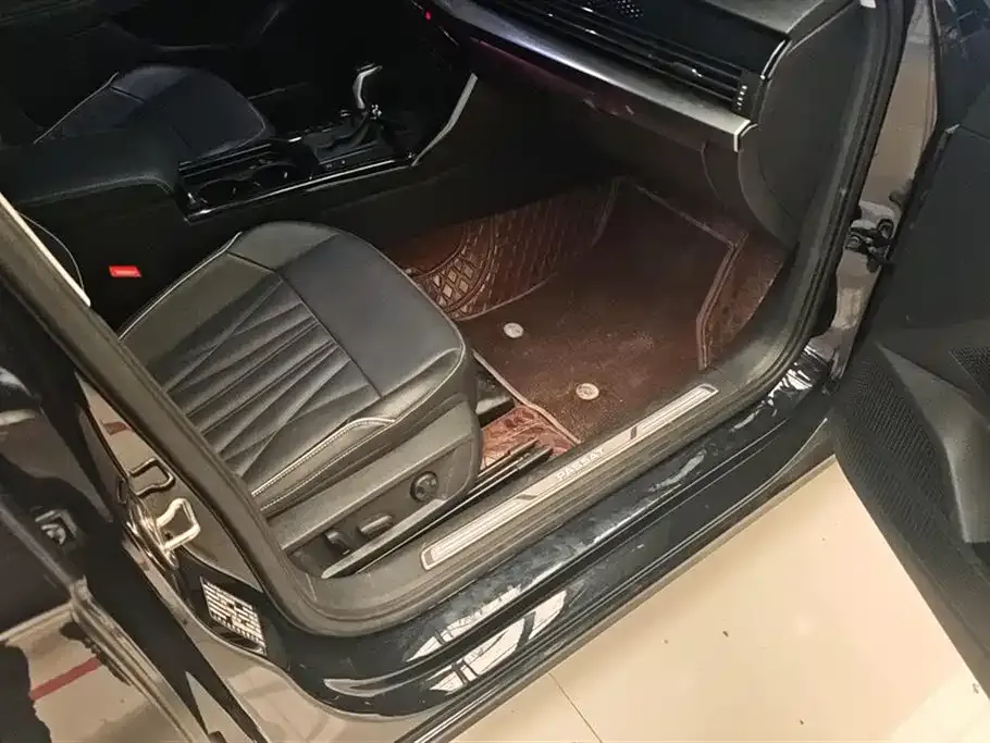 Volkswagen Passat — фото 8