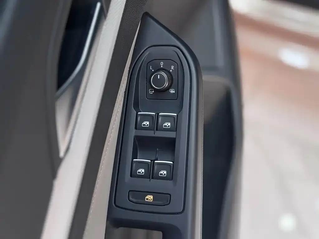 Volkswagen Golf 2021 из CN, фото 9