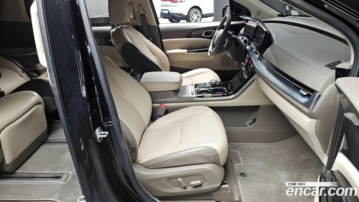 Kia Carnival 2023 из KR, фото 10