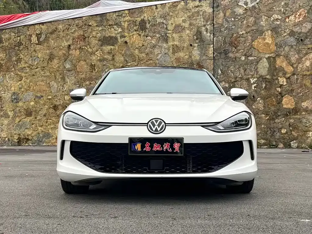 Volkswagen Lamando 2023 из CN, фото 1