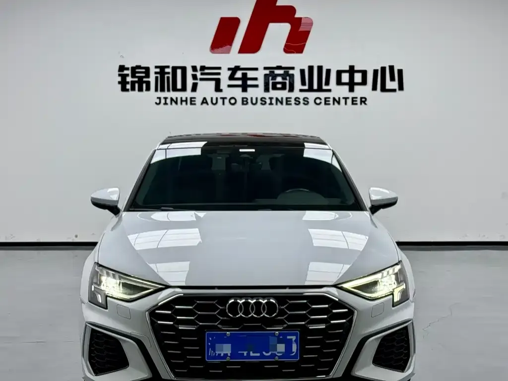 Audi A3 2021 из CN, фото 2
