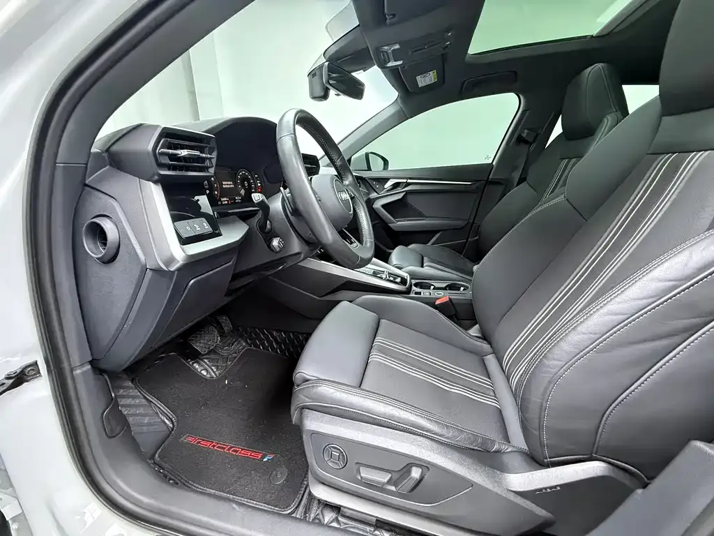 Audi A3 2021 из CN, фото 6