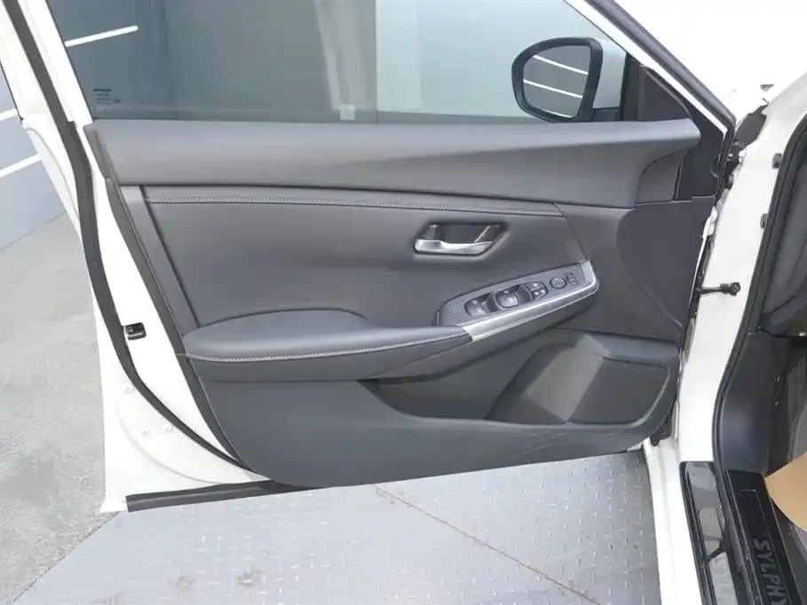 Nissan Sylphy 2023 из CN, фото 7