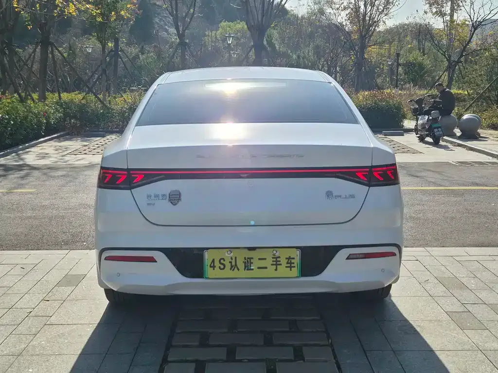 BYD Qin PLUS 2023 из CN, фото 6