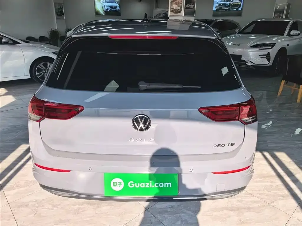 Volkswagen Golf 2022 из CN, фото 6