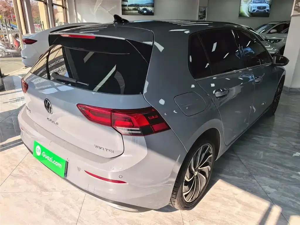Volkswagen Golf 2022 из CN, фото 7